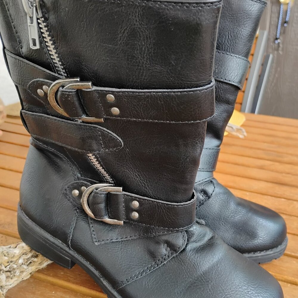 Black womens biker moto boho boots sz 8 2 Buckle zip 10" high manmade materials